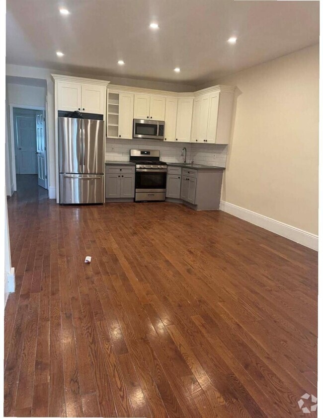 Building Photo - 301 Grant Ave Unit 1st floor Rental