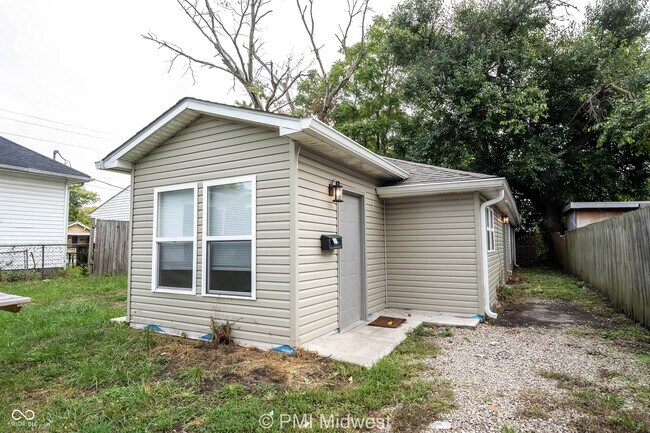 Photo - 955 N Traub Ave