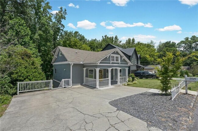 Photo - 2429 Claude St NW