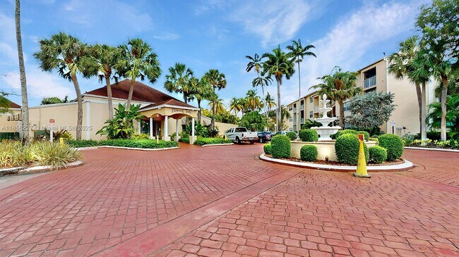 Building Photo - 15315 SW 106th Terrace Unit 432 Rental