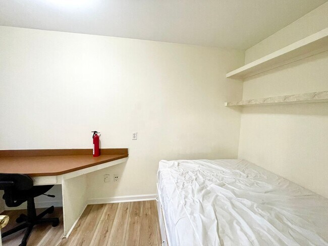 Photo - Townhouse located near corner of Gervais and Barnwell Streets. Walk to USC!
