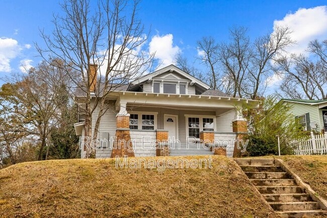 Photo - 2204 28th St N