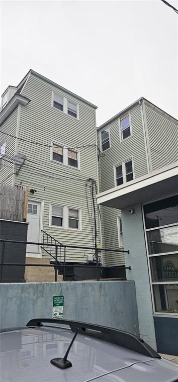 Building Photo - 1273 N Main St Unit 5