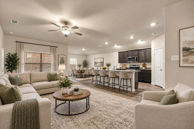 740 Saratoga Dr