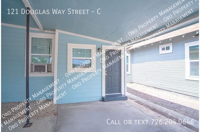 Photo - 121 Douglas Way St Unit C