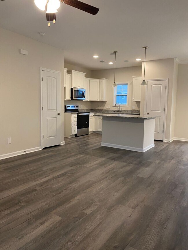 Photo - Brand New Beautiful 3 Bedroom 2.5 Bathroom