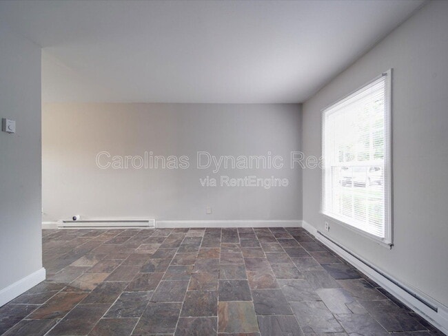 Photo - 325 S Gardner Ave Unidad 6