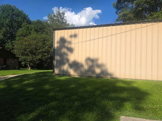 414 Cole Dr Unit 1