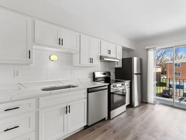 Photo - 10017-10021 Rodium Dr. Unit 10021B