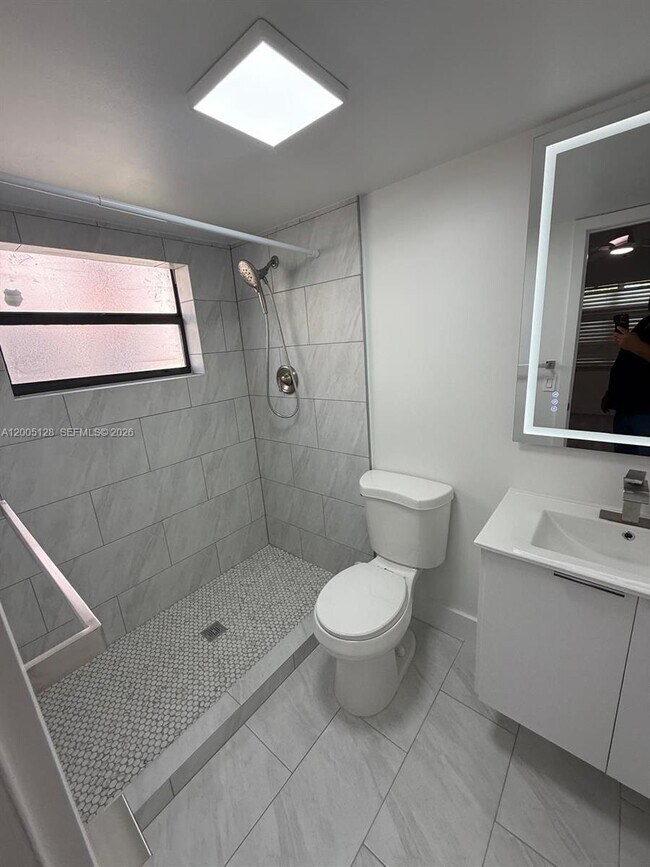 Photo - 9926 Nob Hill Ct Unit 9926