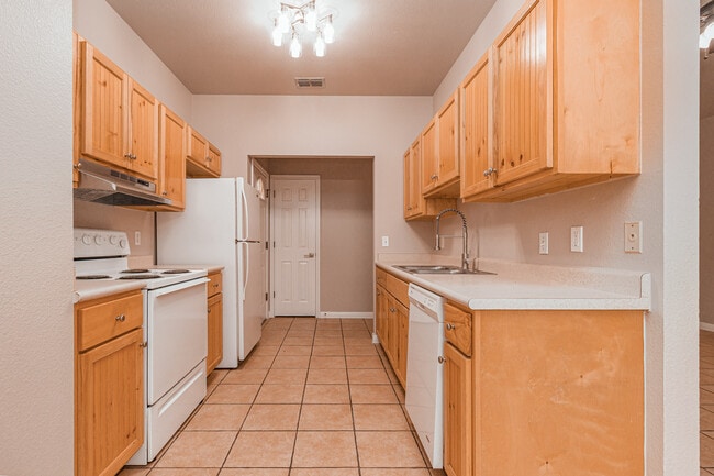 Photo - 104 San Antonio Rd Unidad 403