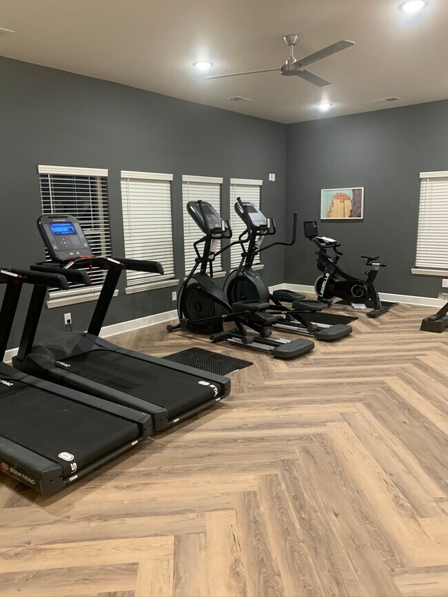 Photo - Riverside Trail Apartments