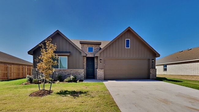 Photo - A Very Stunning and Spacious 4 Bedroom 2 Bath Home in Putnam City Schools