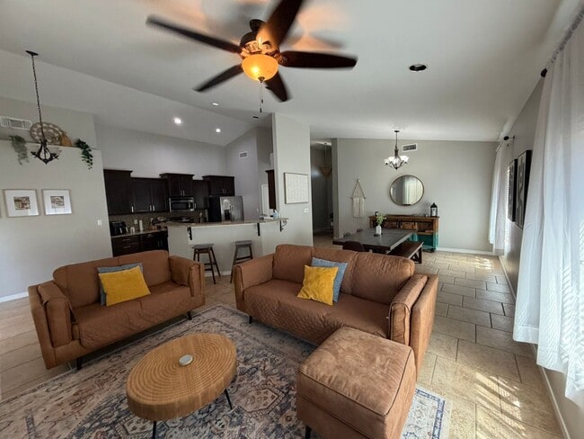 Photo - 1815 Lanette Dr