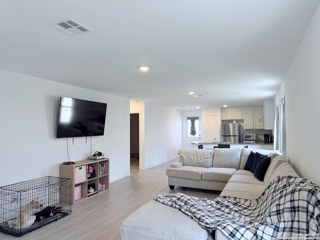 Photo - 8439 Violet Sapphire