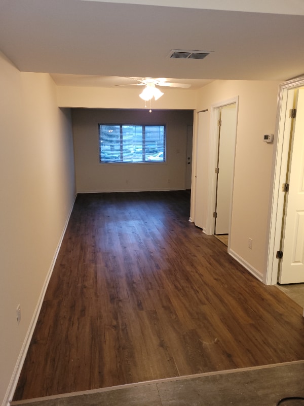 Photo - 7600 Whitcomb St