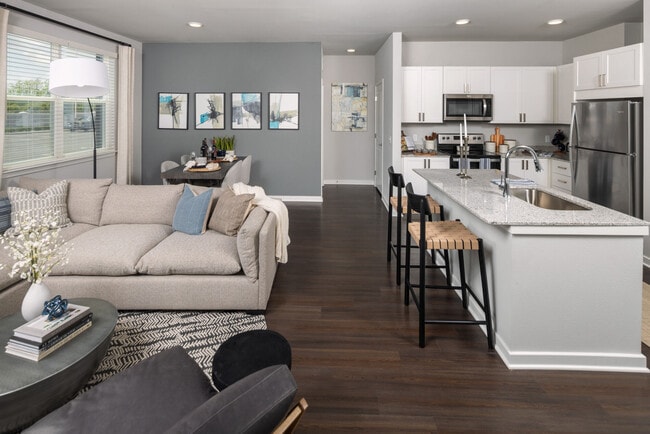 Photo - Prose Avalon Pointe