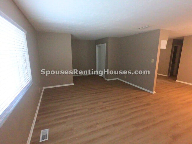 Photo - 1948 Dayton Ave