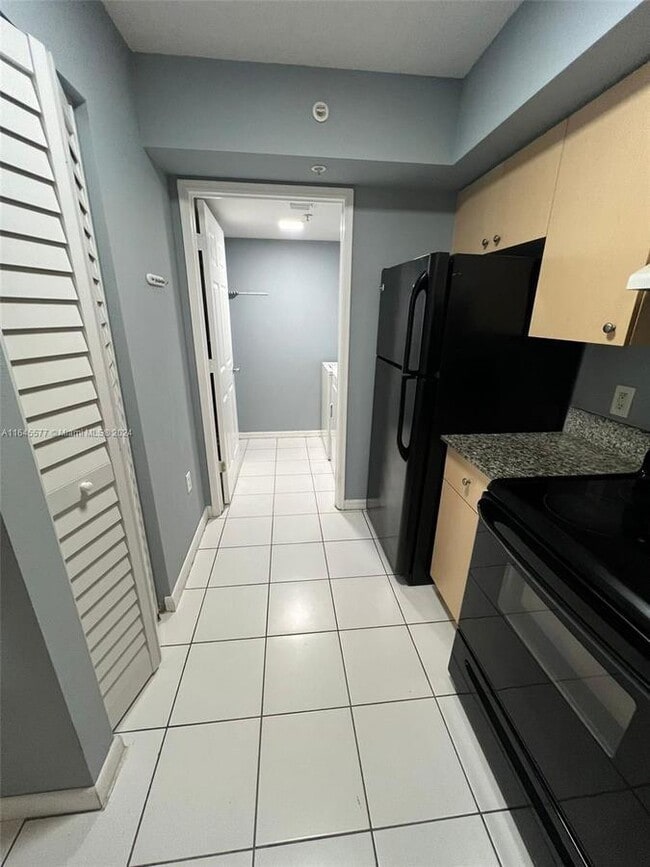 Photo - 2427 Centergate Dr Condo Unit 2427 Centergate Drive