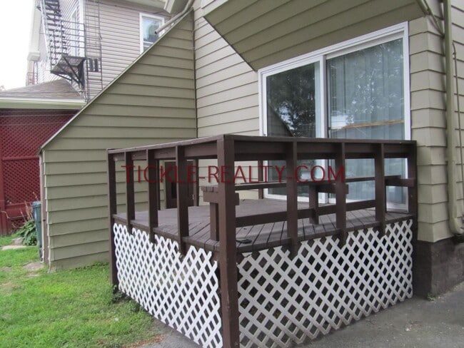 Photo - 300 Meigs St Unit 2