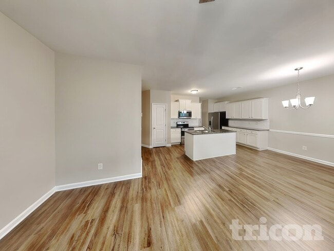 Photo - 2275 Wentworth Park Dr