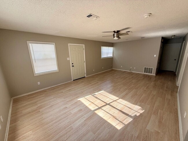 Photo - 3200 Meador Rd