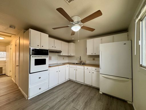 Photo - 2 bedroom 1 Bath In Longmont Available NOW! Unit 3