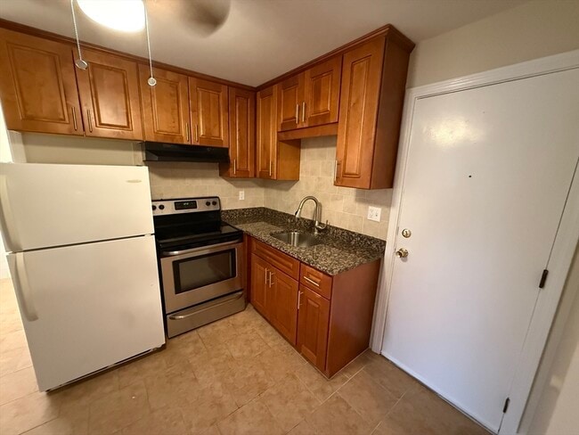 Photo - 7 Cottage St Unit 3