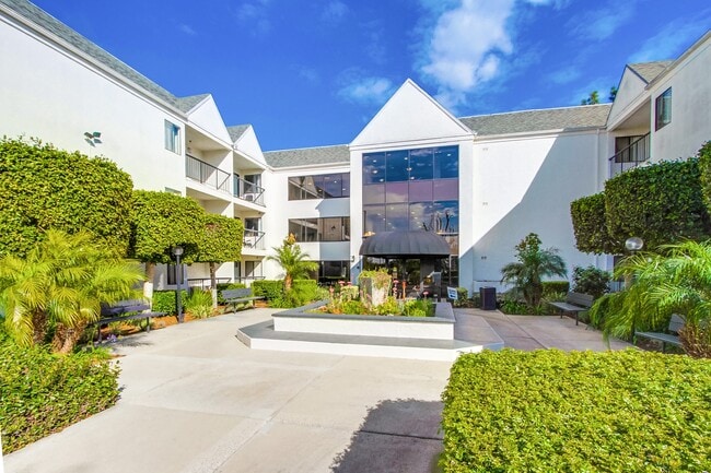 Casa Pacifica Senior Apartment Homes