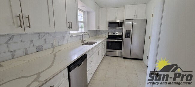 Photo - 4017 Oriole Ave