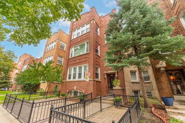 Building Photo - 4927 W Cuyler Ave Rental