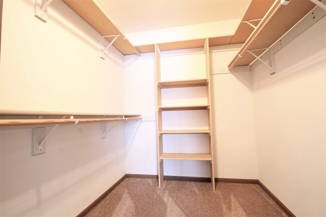 Photo - Forest Park Apartments