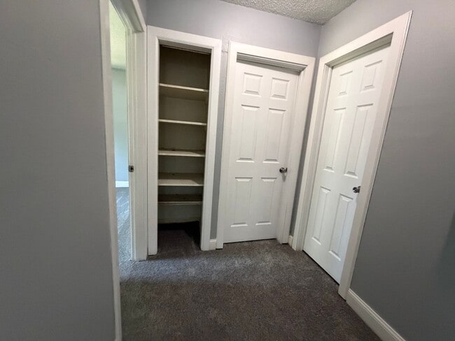 Photo - 3521 Sunview Ave