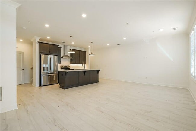 Photo - 514 Alice Wy