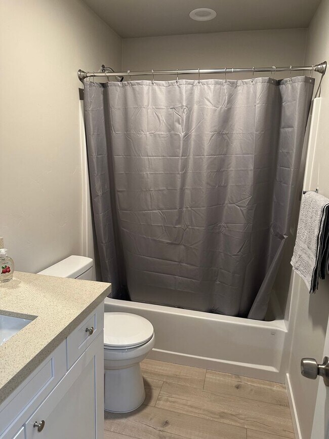 Photo - 2251 Ridgewood Dr Unit #2