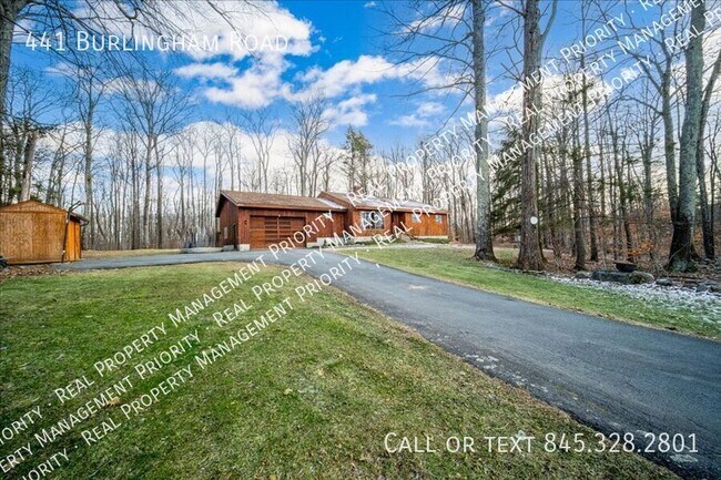 Photo - 441 Burlingham Rd
