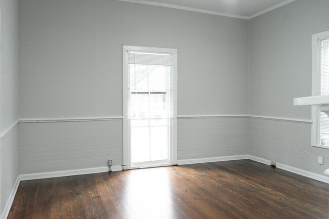 Photo - 413 2nd St