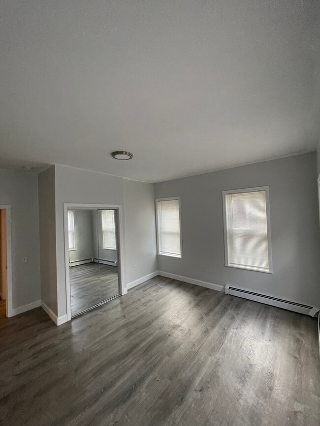 Photo - 164 Bridgham St Apartment Unit #1