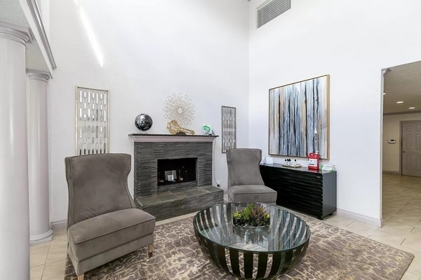 City Summit Apartments