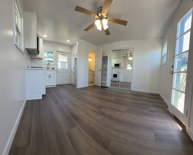 Photo - !!! OPEN HOUSE !!! - Wednesday July 1st - 4:00pm to 7:00pm Unidad 8
