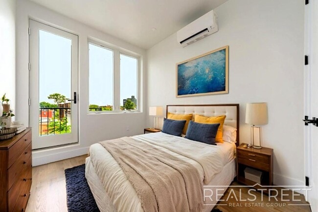 Photo - 1734 Nostrand Ave Unidad 2A