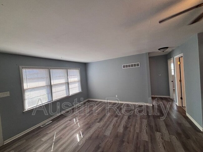 Photo - 26 Terry Dr Unit Apt A