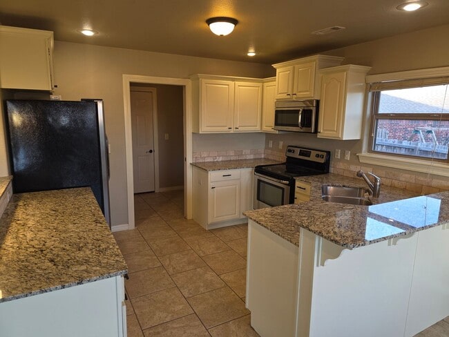 Photo - Lovely 3 bedroom home in northwest Fayetteville