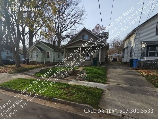 3-BDR 1-BTH House w/ Large Back Yard & Bas... - 3-BDR 1-BTH House w/ Large Back Yard & Bas...