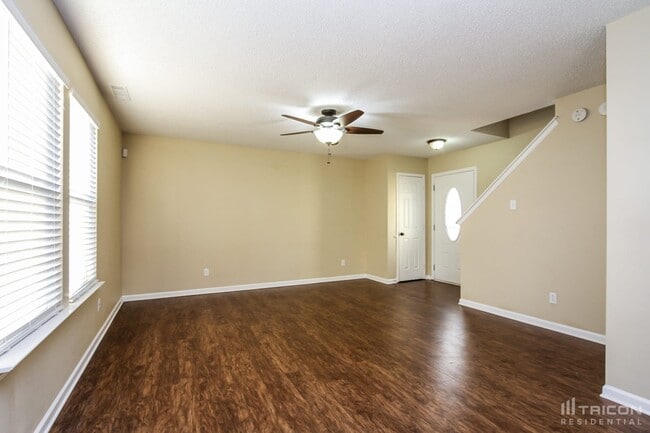 Photo - 151 Snowflake Cir