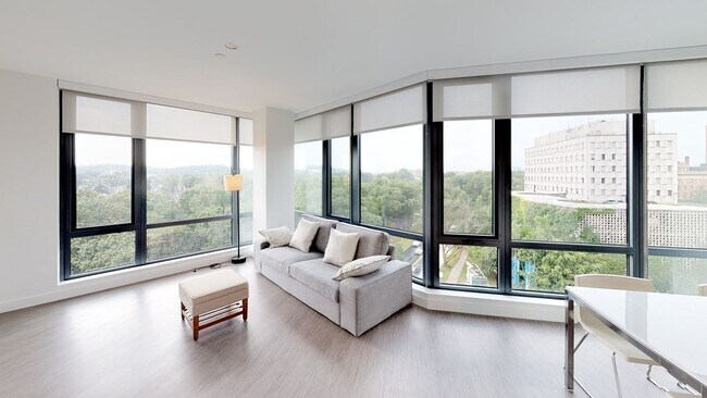 Photo - 80 Fenwood Rd Unit 813