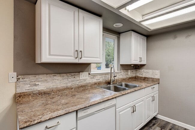 Photo - Welcome to this 3 Bed 2 Bath Home Close To...