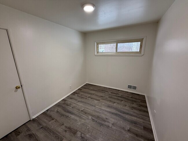 Photo - 310 W Princeton Ave