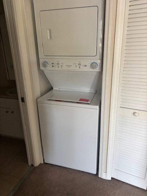 Stacked washer and dryer - 8326 Bernwood Cove Loop Unit 901