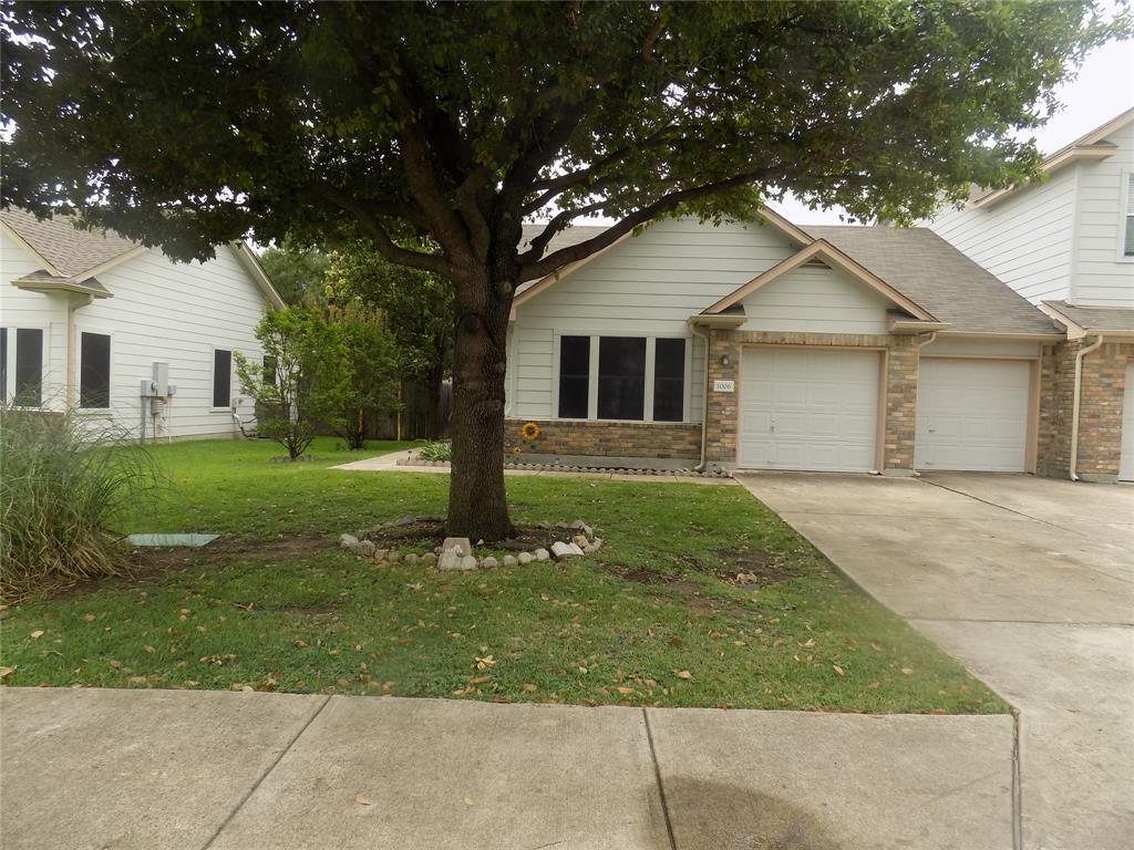 Photo - 1006 Janae Ct Townhome